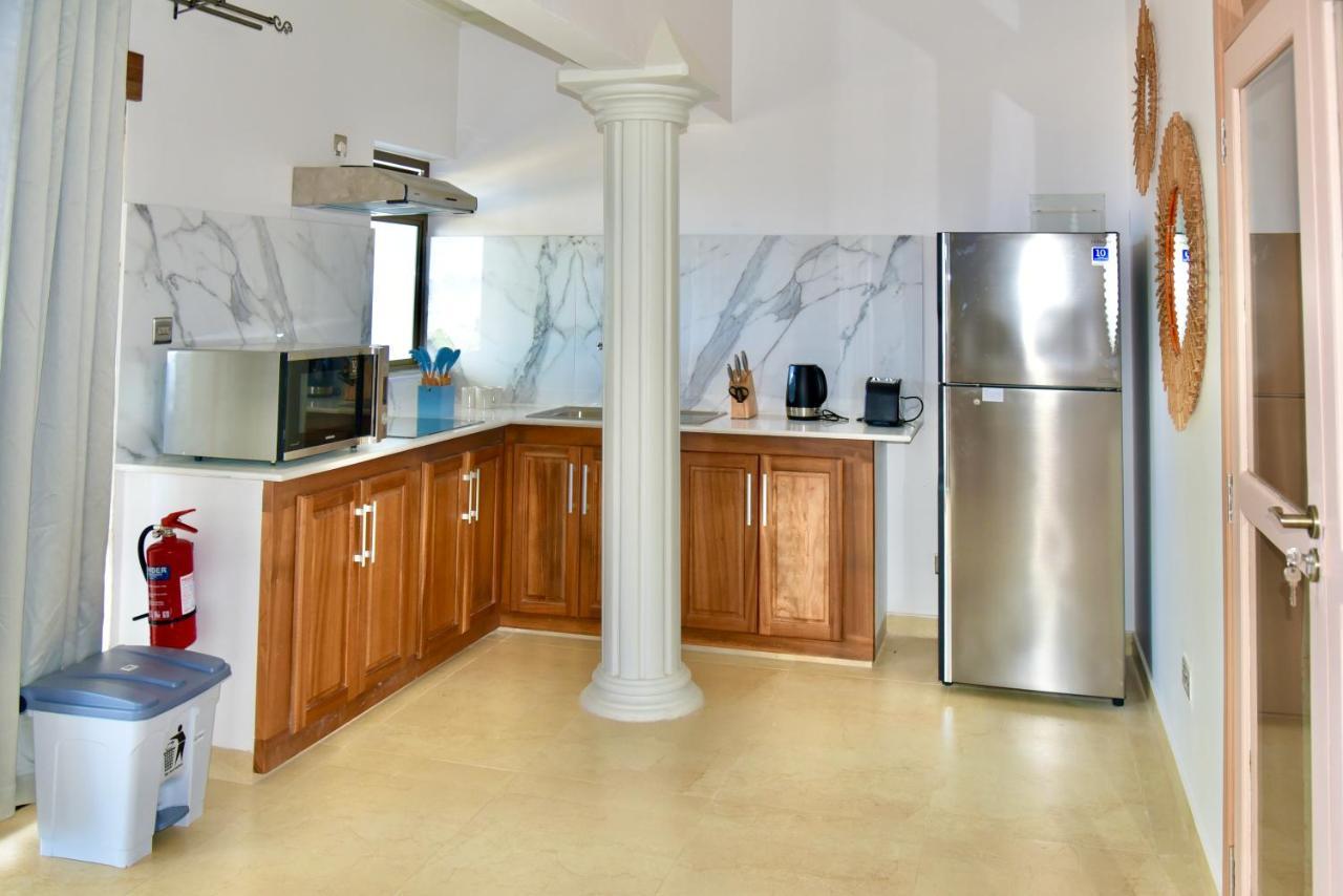 La Petite Maison And Sea Splash Бає-Санта-Анна Екстер'єр фото