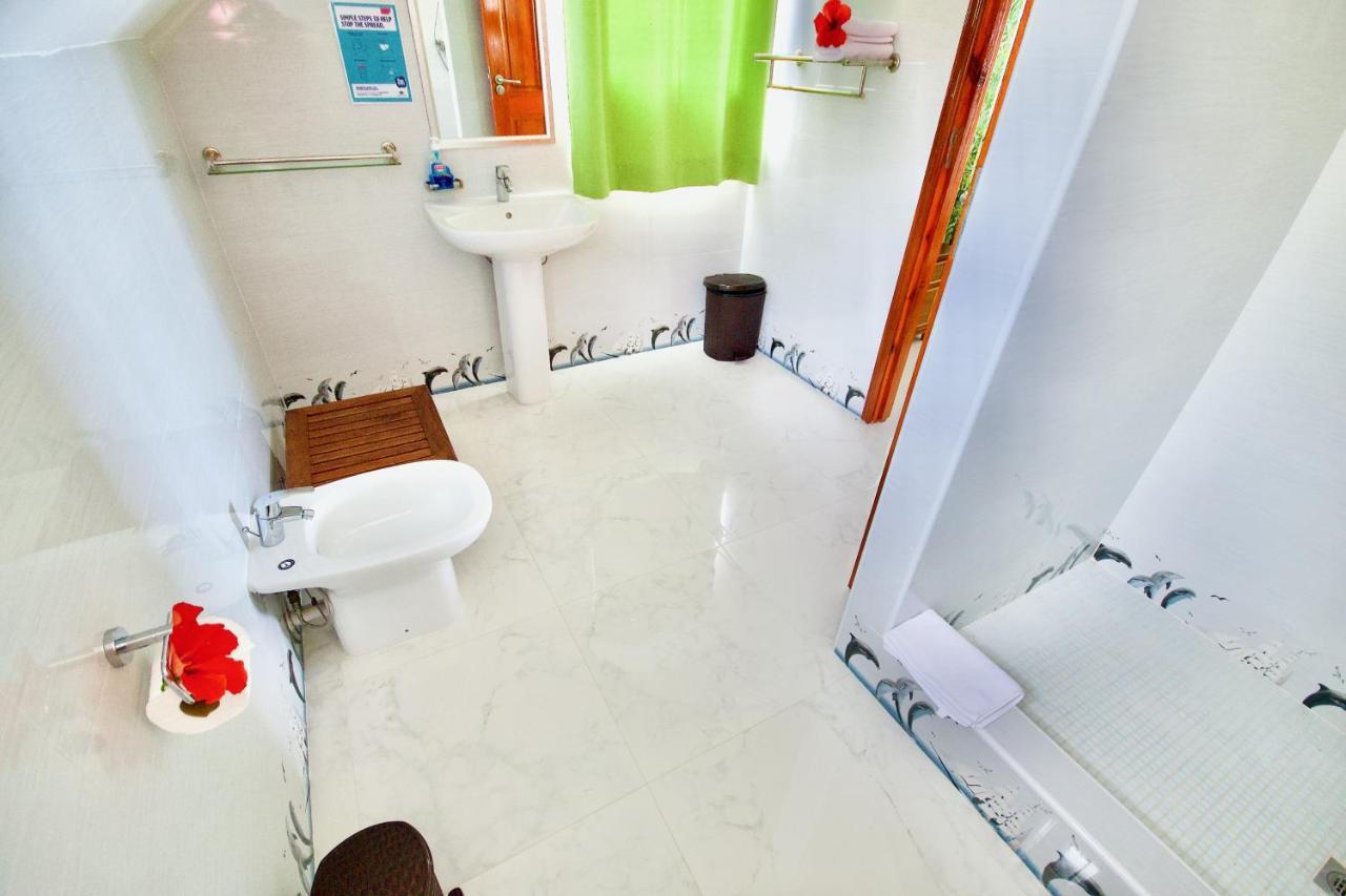 La Petite Maison And Sea Splash Бає-Санта-Анна Екстер'єр фото